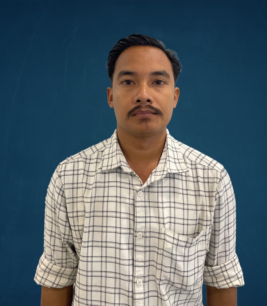 staff-image